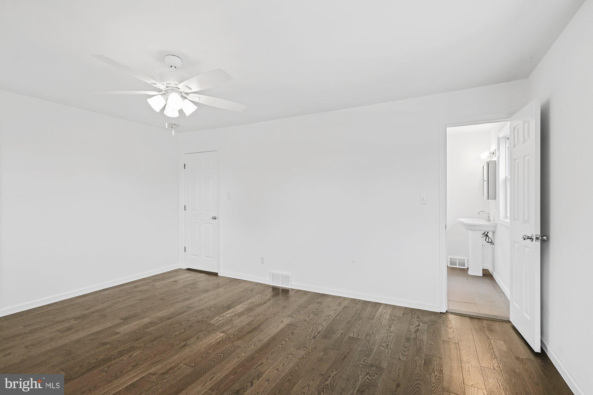 9722 Morefield Road Philadelphia, PA 19115 - Photo 18 of 36 And new hardwood floor