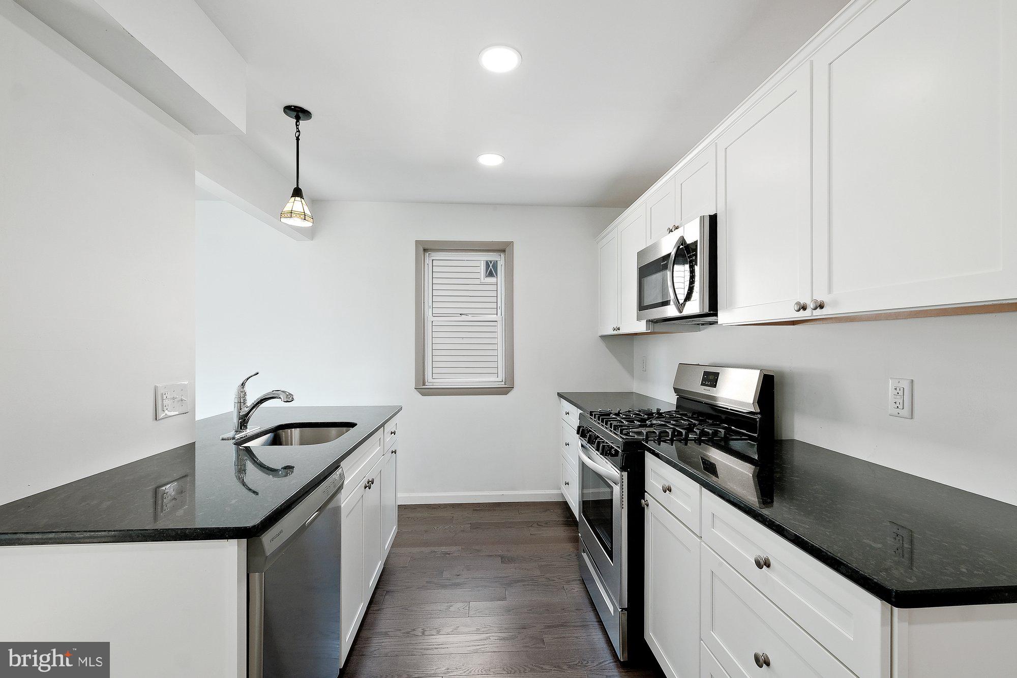 9722 Morefield Road Philadelphia, PA 19115 - Photo 8 of 36 Brand new kitchen features gas cooking