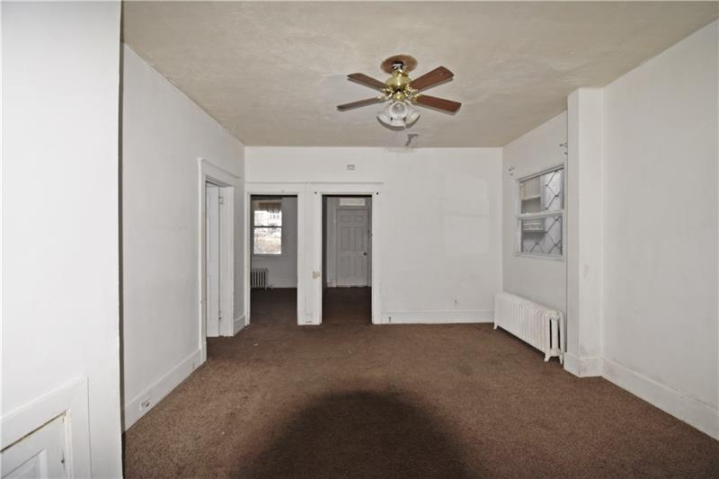 907 Chartiers Avenue McKees Rocks, PA 15136 - Photo 7 of 18