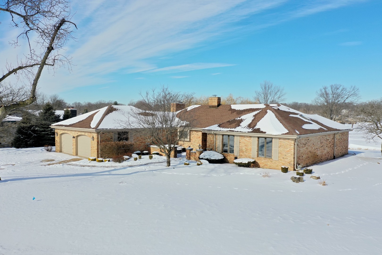 557 Aberdeen Road Frankfort, IL 60423 - Photo 2 of 34