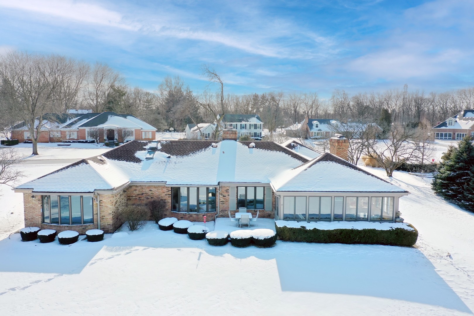 557 Aberdeen Road Frankfort, IL 60423 - Photo 3 of 34