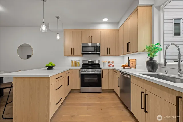 $865,000 | 105 Northwest 39th Street, Seattle, WA 98107