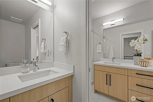 $865,000 | 105 Northwest 39th Street, Seattle, WA 98107