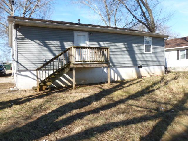 147 West Howe Street Alcoa, TN 37701 - Photo 4 of 11 Back-New