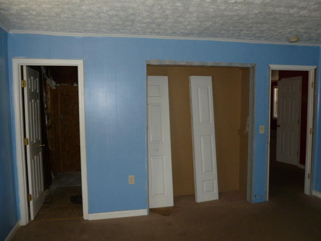 147 West Howe Street Alcoa, TN 37701 - Photo 9 of 11 Bedroom1