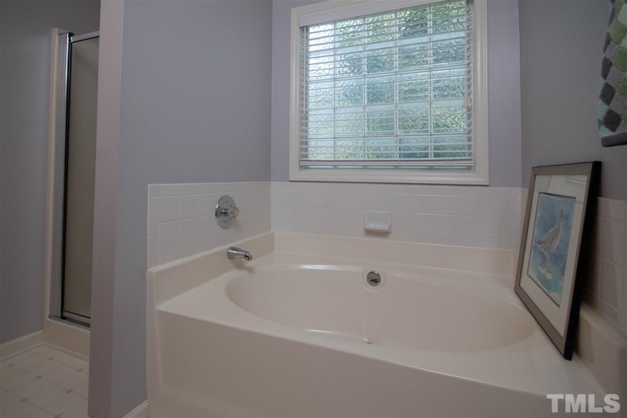 4905 Valley Ridge Drive Durham, NC 27713 - Photo 13 of 21 Gallery Image 13