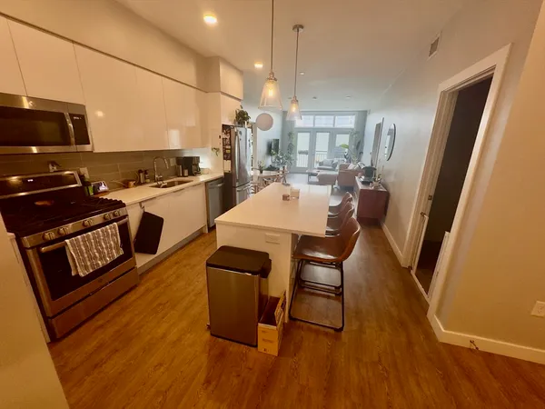 $4,400 | 3 Ward Street, Unit 302, Somerville, MA 02143