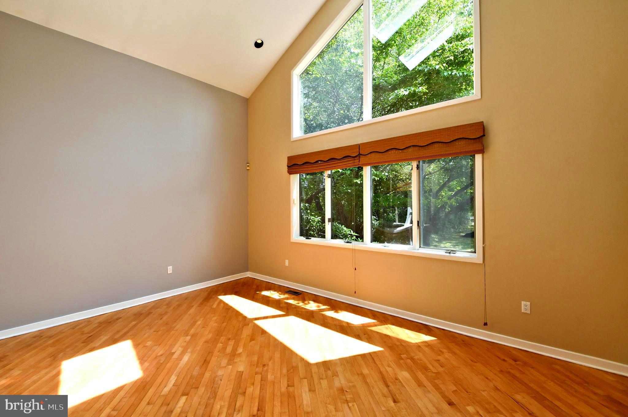 1405 Hampton Road Yardley, PA 19067 - Photo 10 of 57 Gallery Image 10