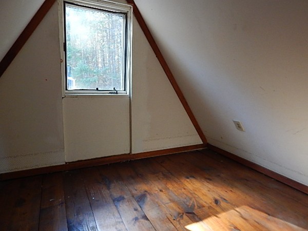 167 Number 9 Road Heath, MA 01339 - Photo 11 of 14