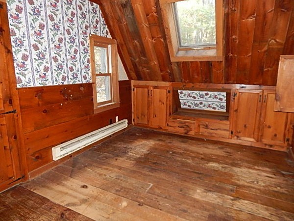 167 Number 9 Road Heath, MA 01339 - Photo 10 of 14
