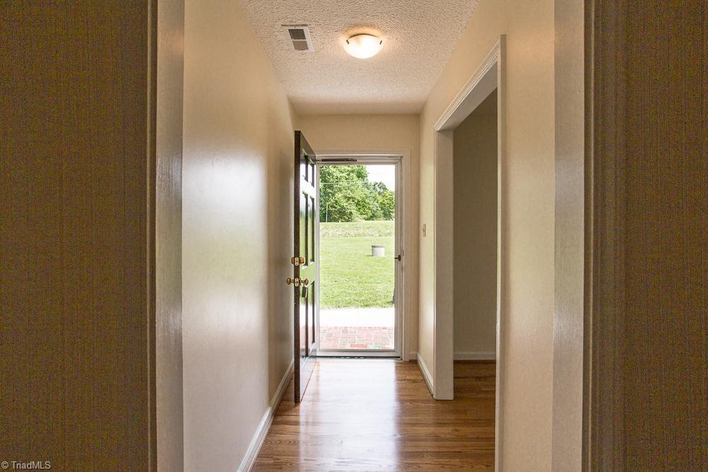 6579 Monnett Road Climax, NC 27233 - Photo 4 of 14 Gallery Image 4