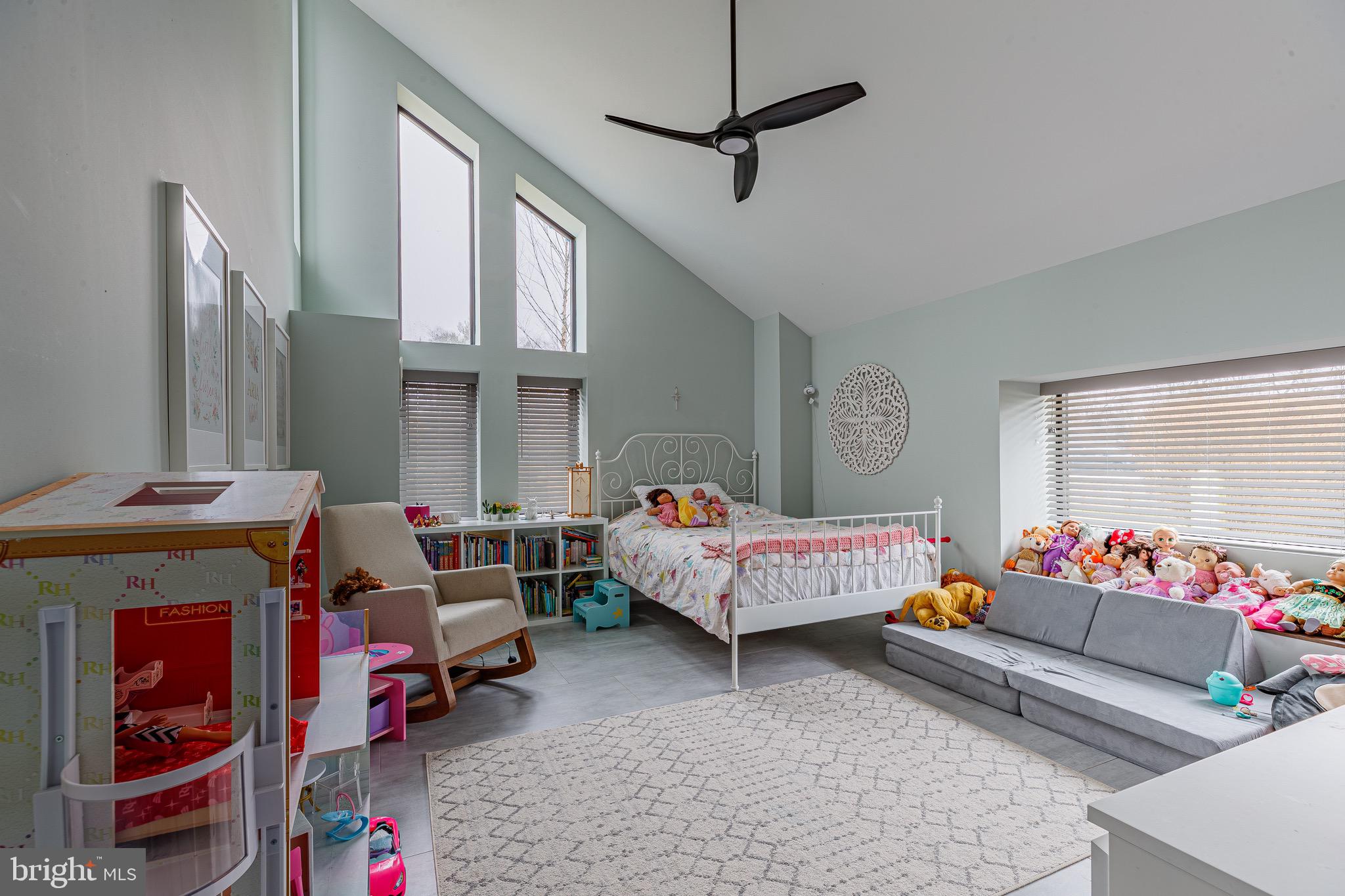 10 Pineview Drive Media, PA 19063 - Photo 30 of 38 Main Level Bedroom 2