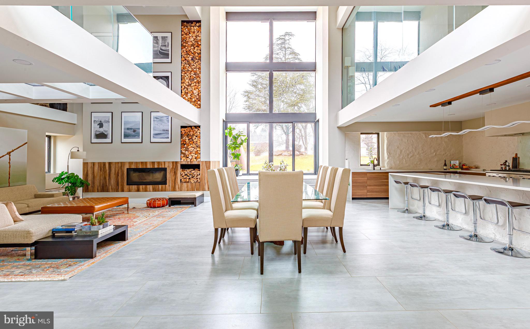 10 Pineview Drive Media, PA 19063 - Photo 4 of 38 Main