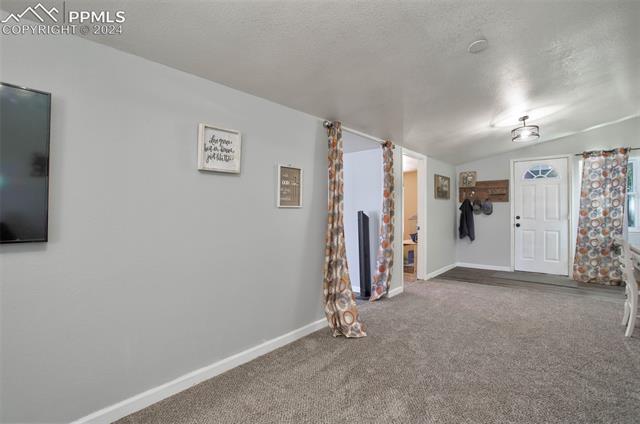 3335 Santa Rosa Street Colorado Springs, CO 80909 - Photo 13 of 21 Common area #2