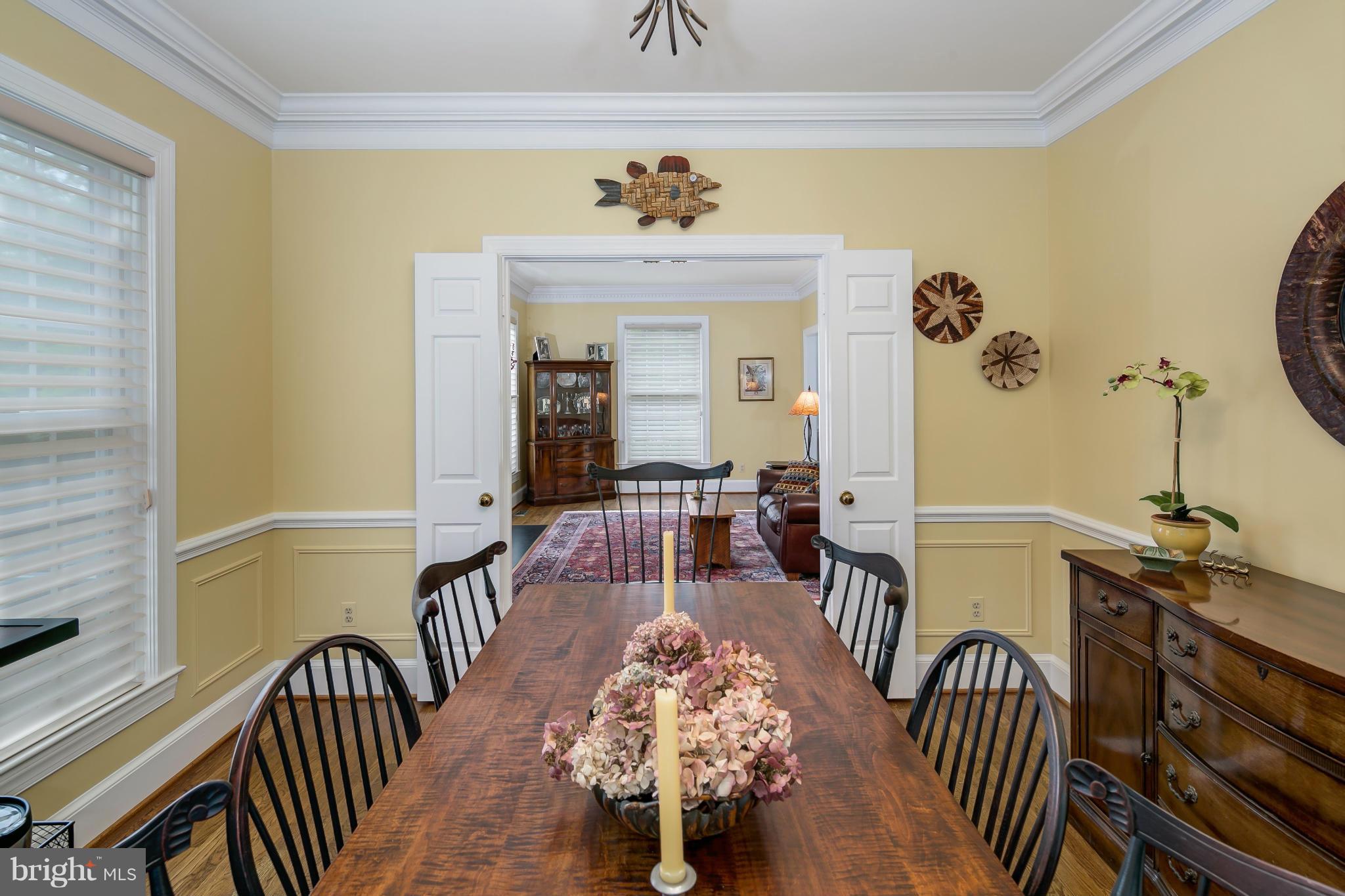6608 Quaker Ridge Road North Bethesda, MD 20852 - Photo 12 of 28 Dining Room