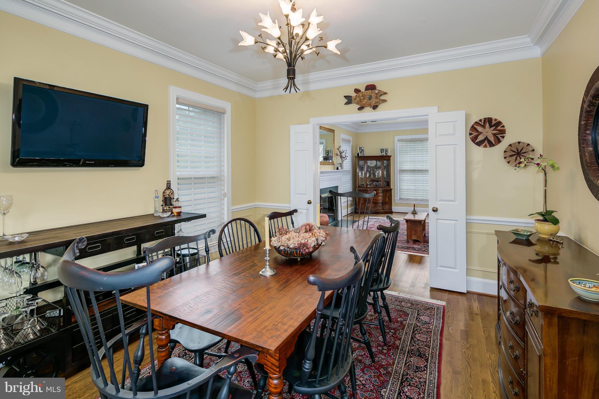6608 Quaker Ridge Road North Bethesda, MD 20852 - Photo 13 of 28 Dining Room
