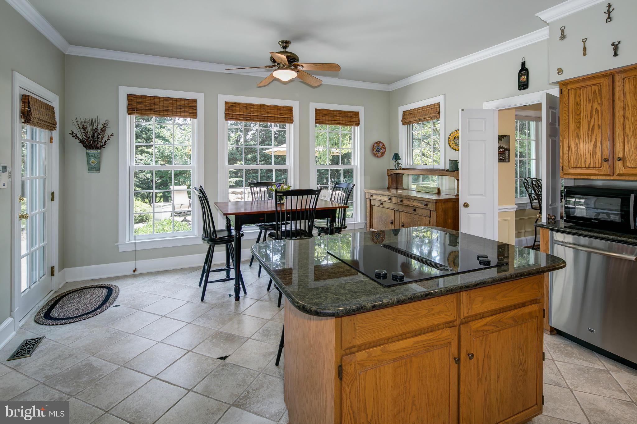 6608 Quaker Ridge Road North Bethesda, MD 20852 - Photo 5 of 28 Kitchen