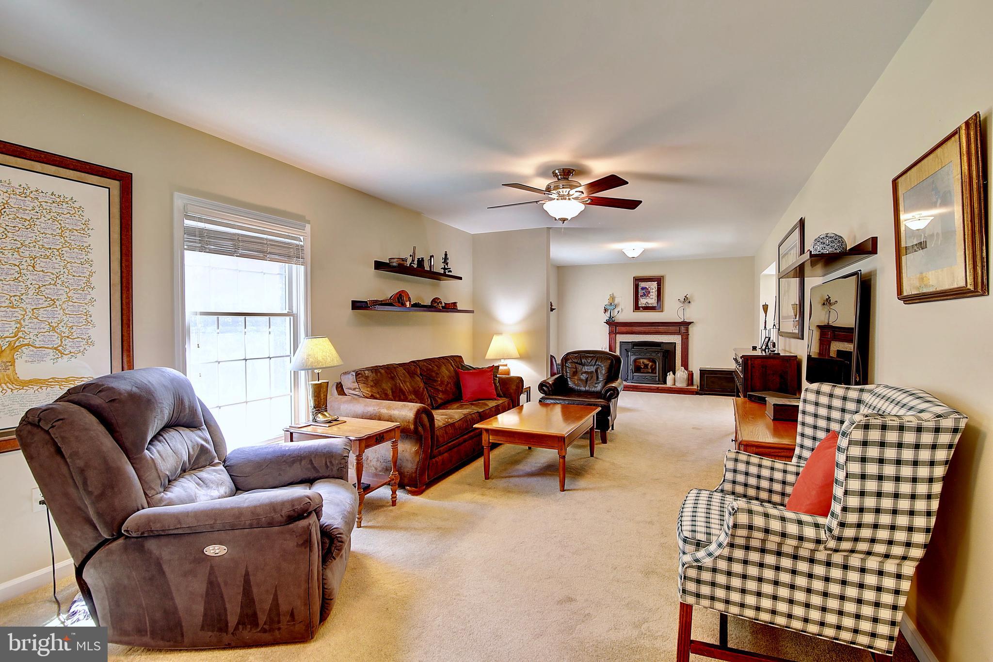 19169 Silcott Springs Road Purcellville, VA 20132 - Photo 23 of 70 Main Level Family Room
