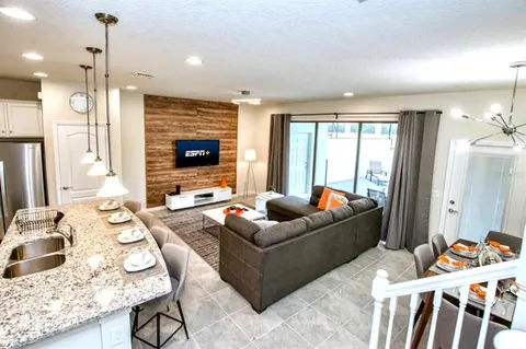 $428,000 | 2414 Dubai Street, Kissimmee, FL 34747