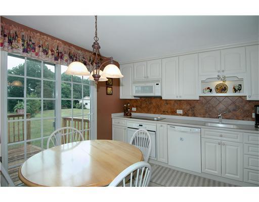 306 West Starz Road Cheswick, PA 15024 - Photo 8 of 18 Kitchen. Another Beautiful View!!!