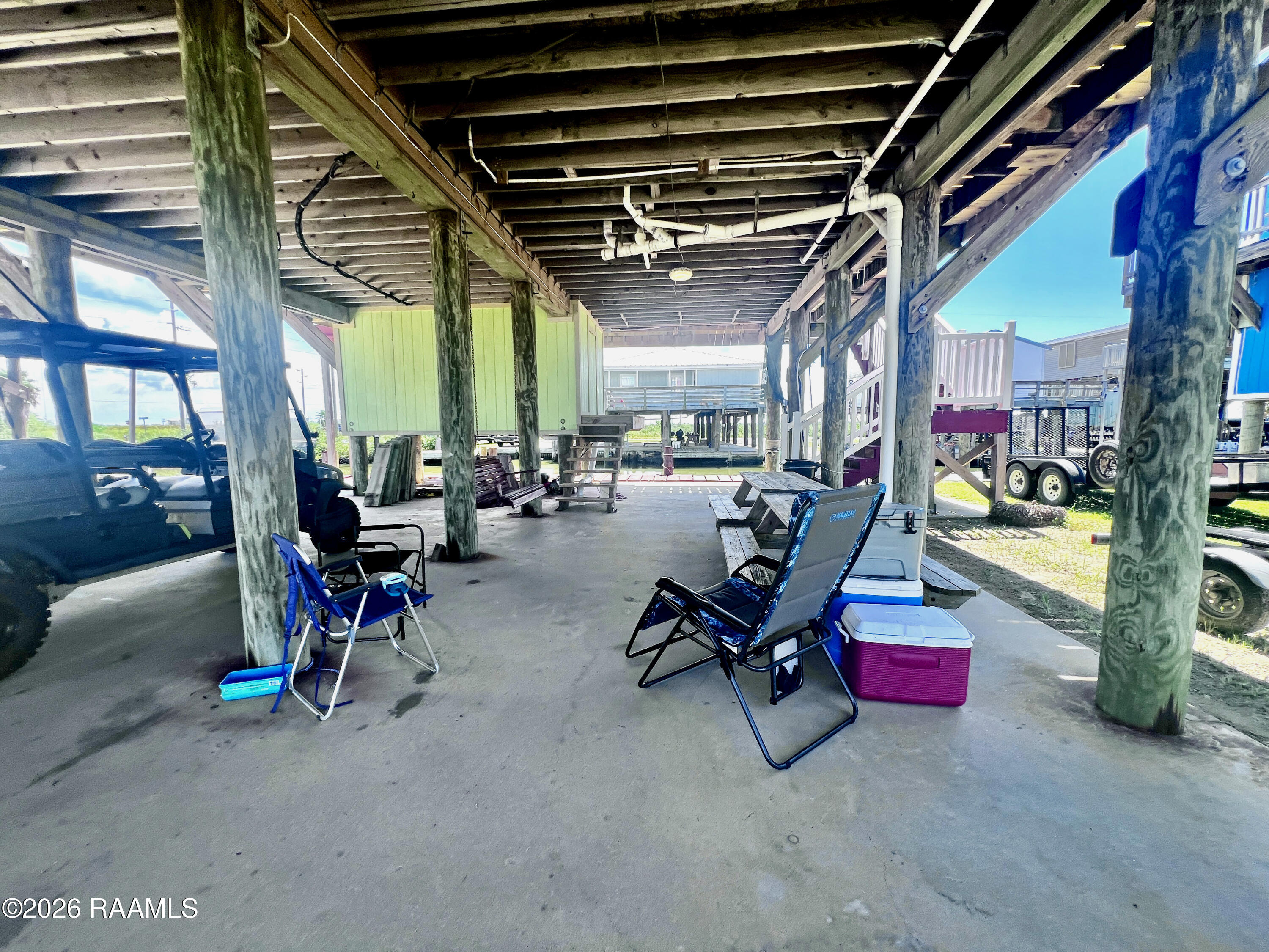 113 Foster Road Grand Isle, LA 70358 - Photo 19 of 27 Sitting Area