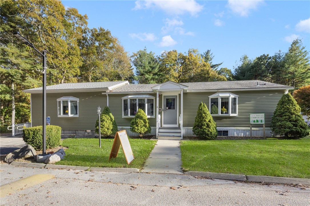 11 Nottingham Place Coventry, RI 02816 - Photo 38 of 38