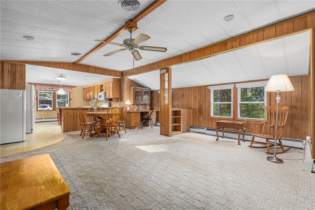 11 Nottingham Place Coventry, RI 02816 - Photo 8 of 38