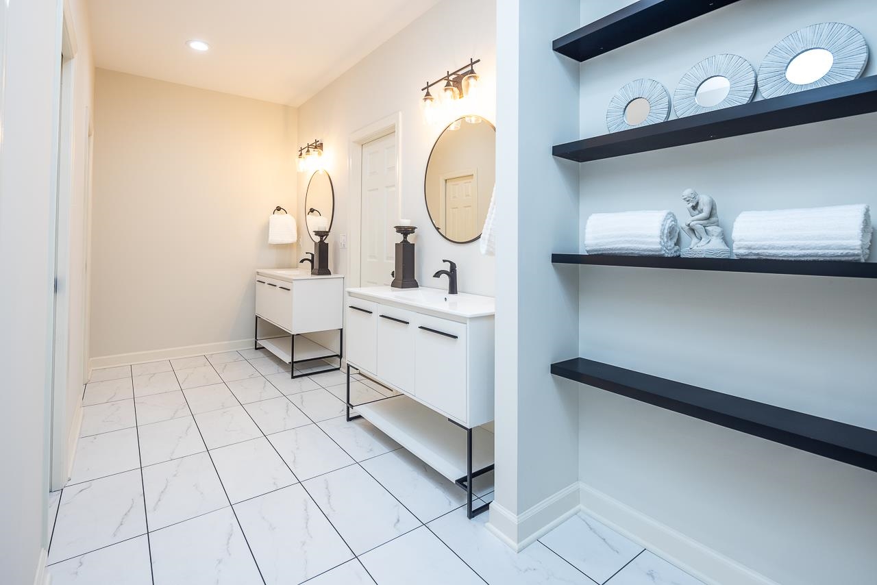 1126 Oak River Road Memphis, TN 38120 - Photo 17 of 25 Gallery Image 17