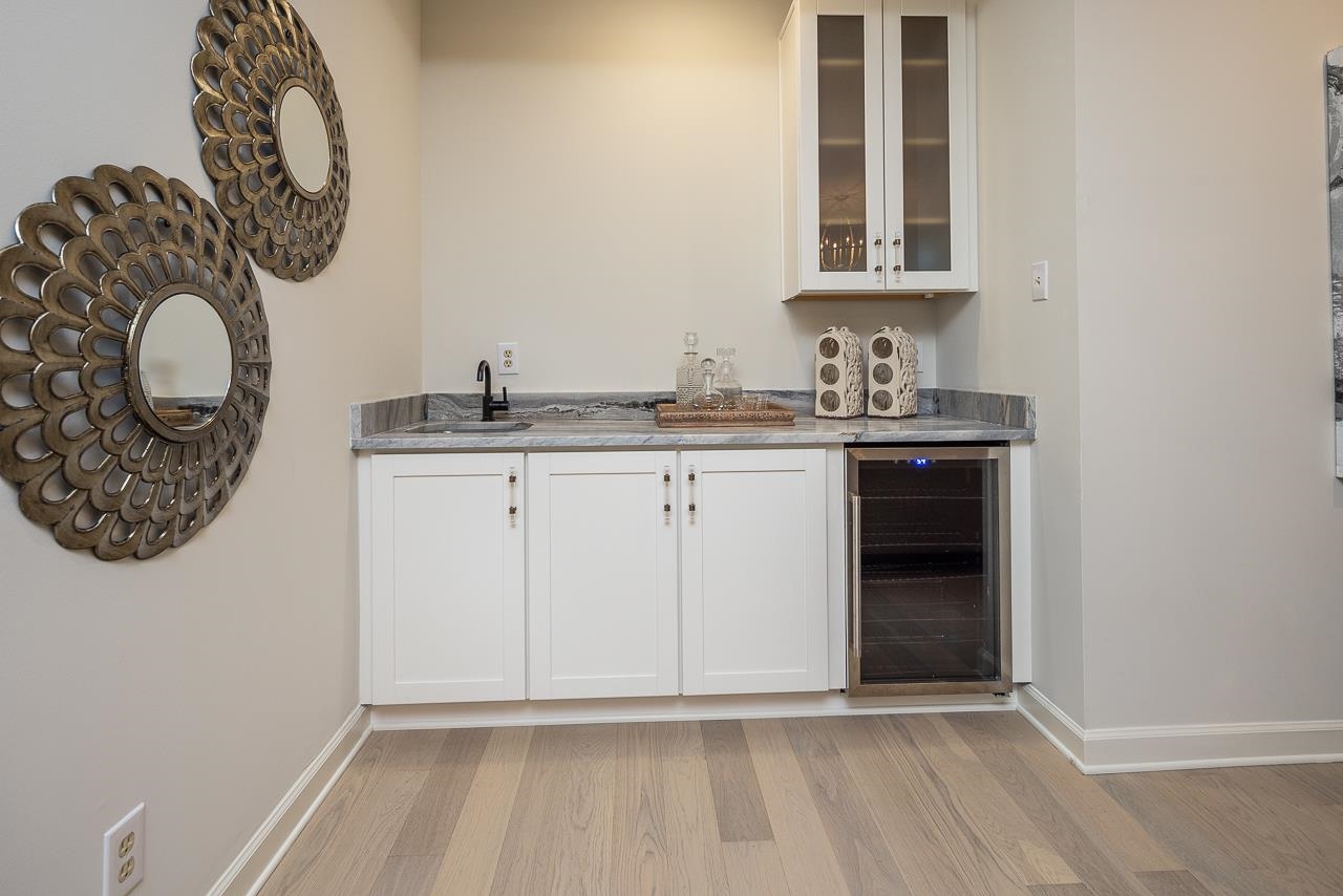 1126 Oak River Road Memphis, TN 38120 - Photo 6 of 25 Gallery Image 6