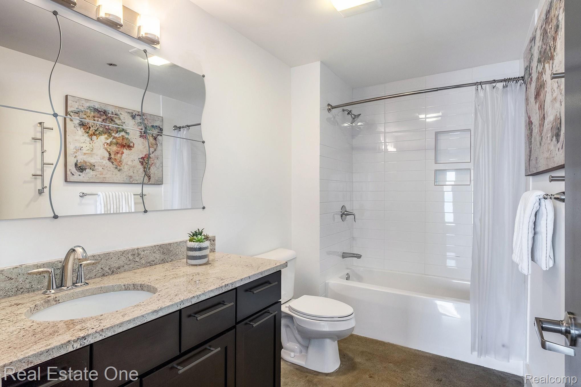 102 Lyon Lake Road Marshall, MI 49068 - Photo 26 of 52 102 Lyon - Ewing Pros - 19.jpg
