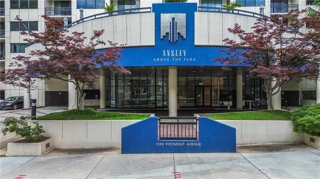 $3,800 | 1130 Piedmont Avenue Northeast, Unit 1109, Atlanta, GA 30309