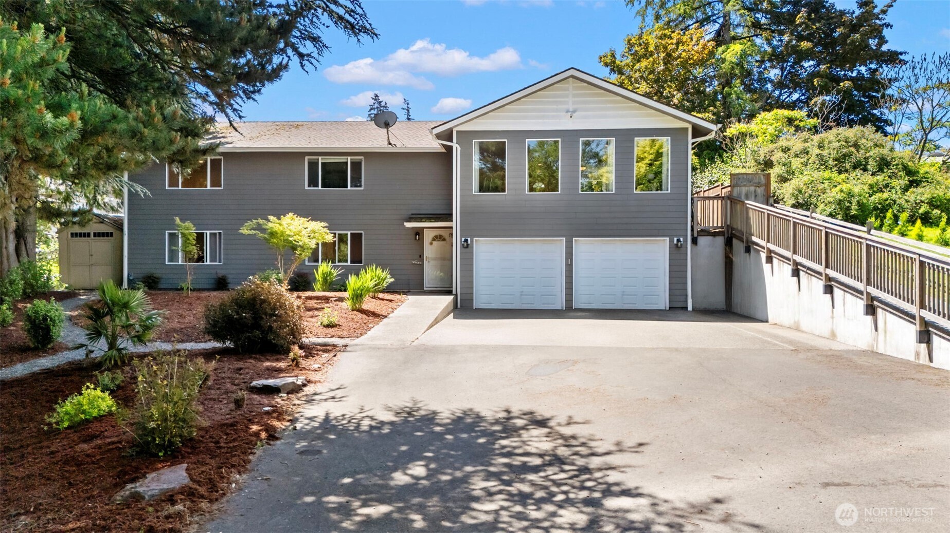 115 Spring Hill Road Longview, WA 98632 - Photo 1 of 40