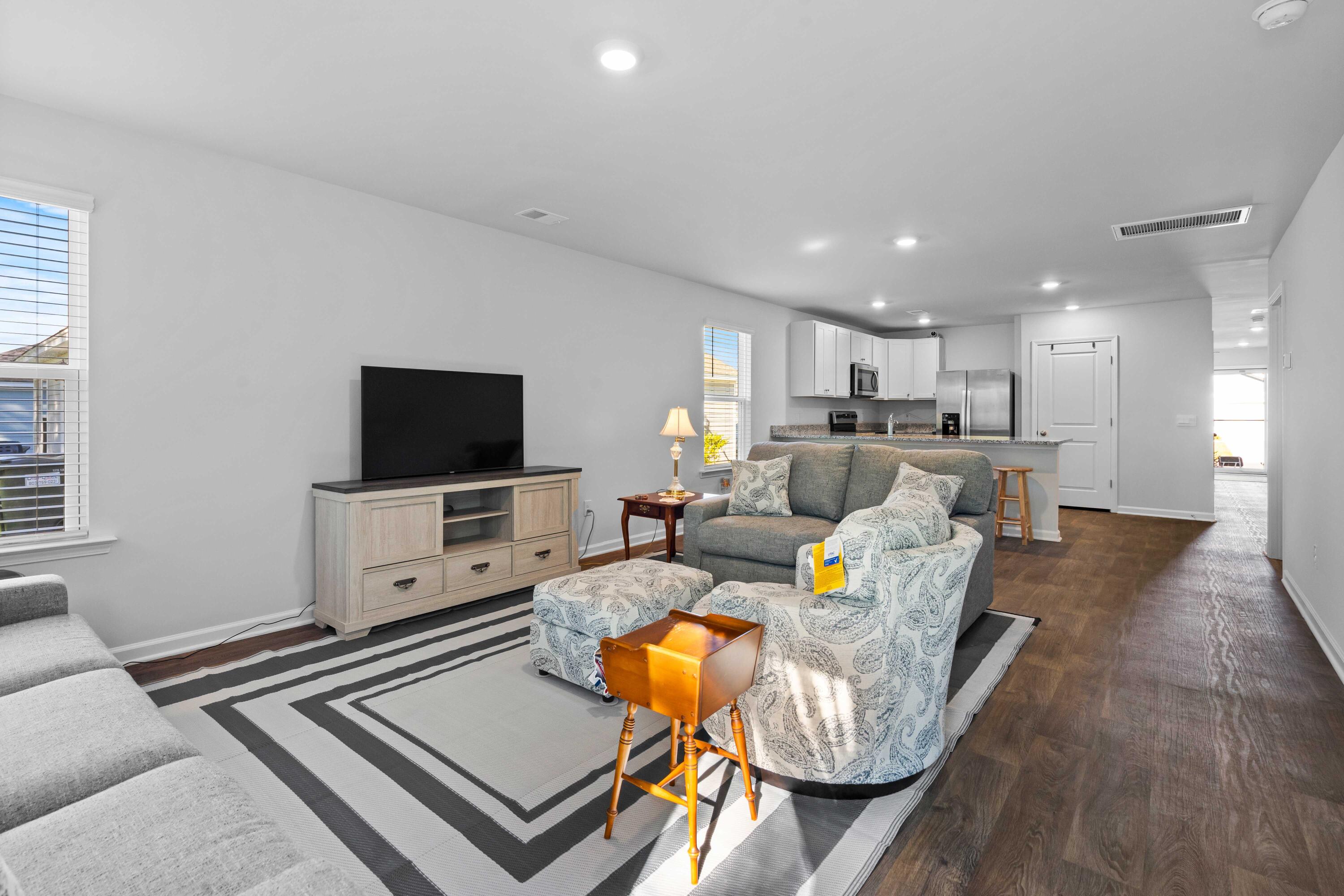 126 Congaree Court Santee, SC 29142 - Photo 4 of 33 DSC01471