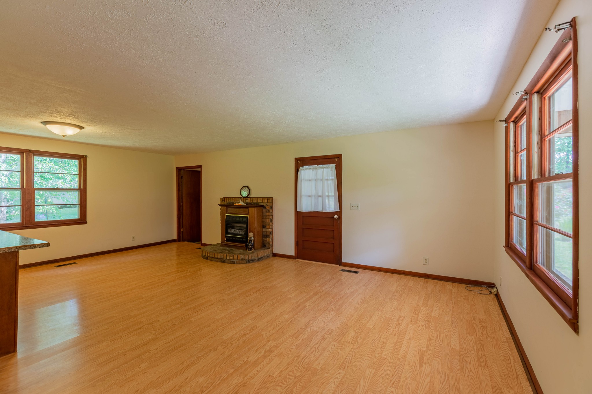 168 Woody Crest Road Dickson, TN 37055 - Photo 8 of 34 Gallery Image 8