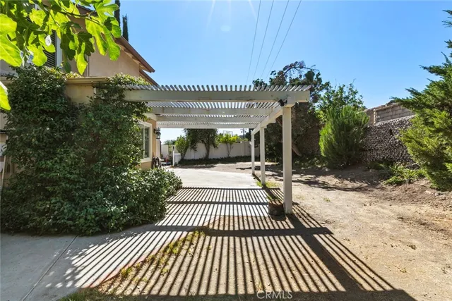 $799,000 | 20623 Russ Jay Street, Saugus, CA 91350