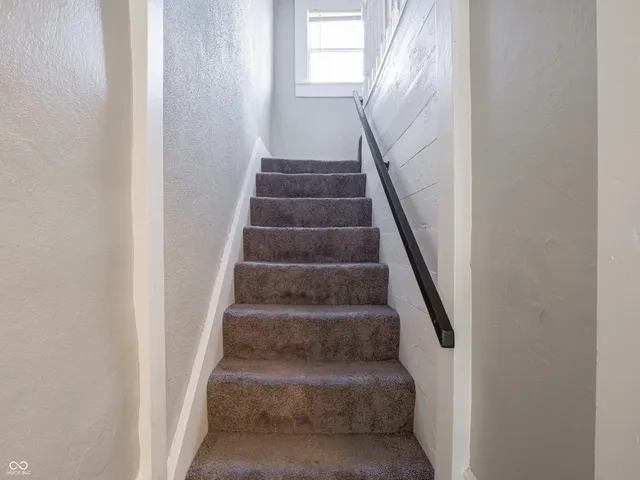 $174,900 | 1020 North Arthur Street, Rushville, IN 46173