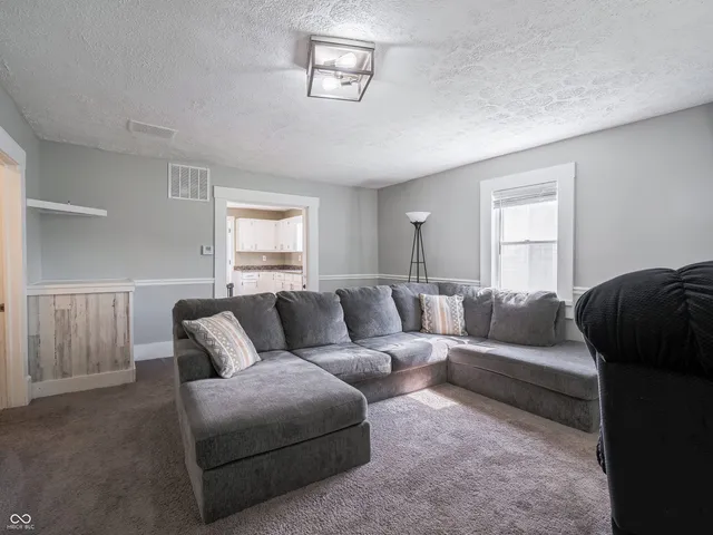 $174,900 | 1020 North Arthur Street, Rushville, IN 46173