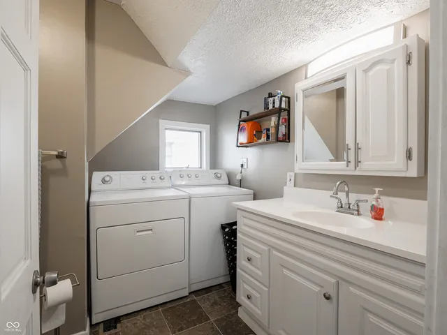 $174,900 | 1020 North Arthur Street, Rushville, IN 46173