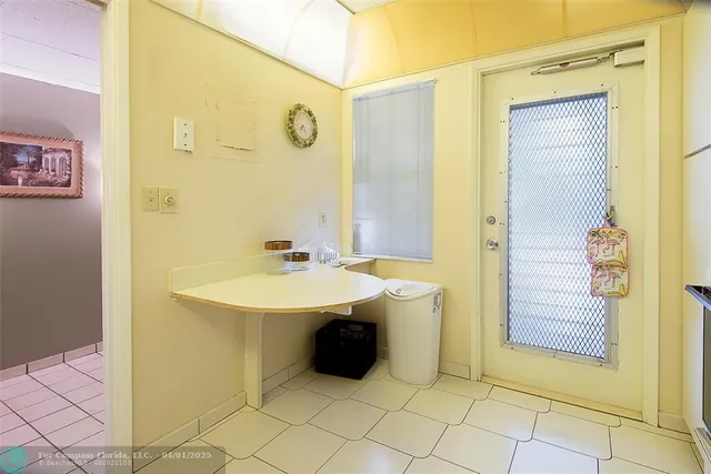 $1,800 | 3051 North Course Drive, Unit 211, Pompano Beach, FL 33069