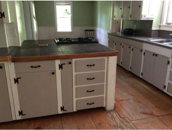 5 Ledge Road Chester, NH 03036 - Photo 10 of 30
