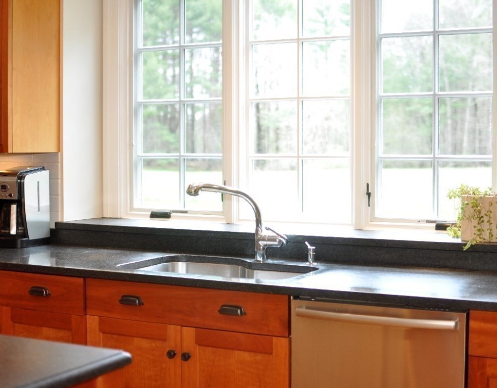 335 Westford Road Concord, MA 01742 - Photo 13 of 41