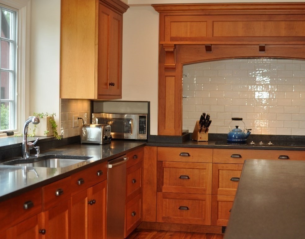 335 Westford Road Concord, MA 01742 - Photo 7 of 41