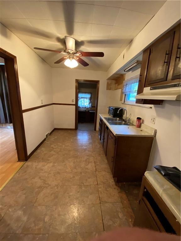 300 Brown Street Rochester, PA 15074 - Photo 5 of 12