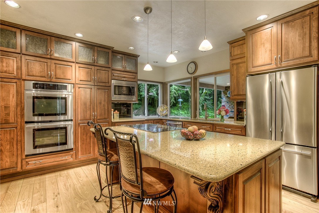 2727 Wiggins Road Southeast Olympia, WA 98501 - Photo 9 of 25 Gallery Image 9