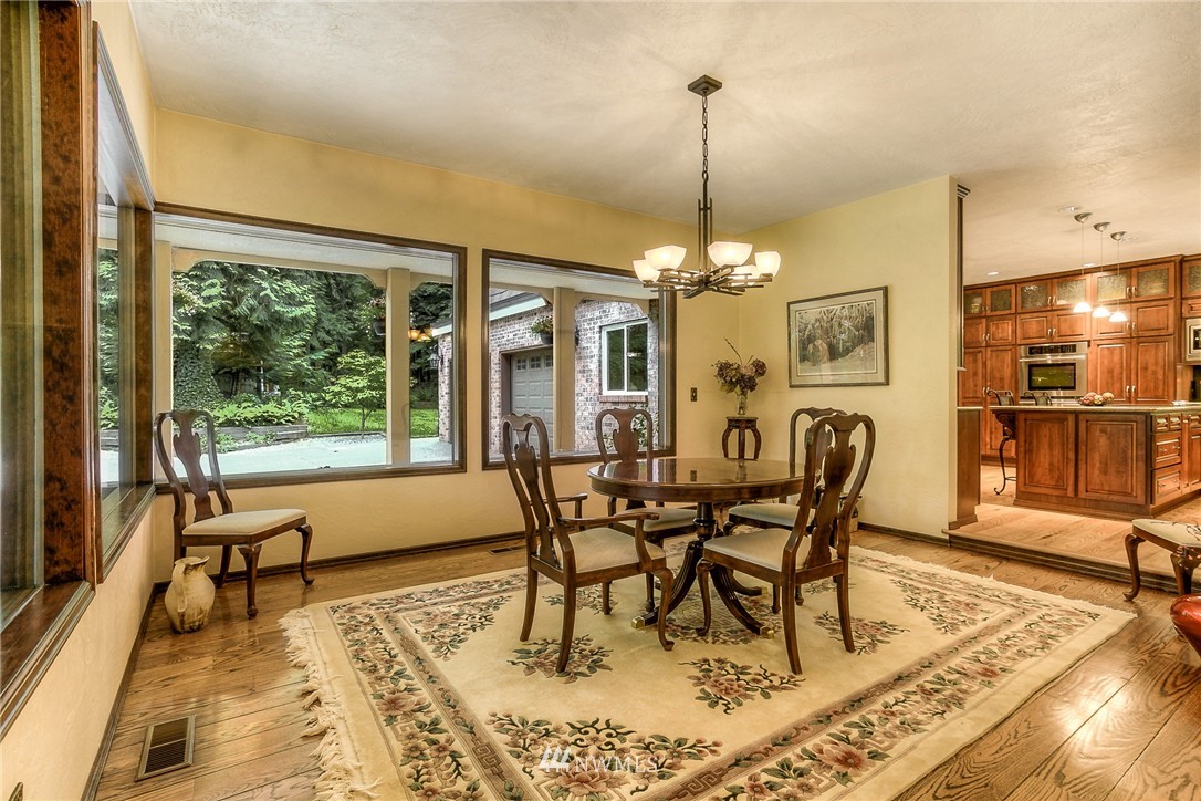 2727 Wiggins Road Southeast Olympia, WA 98501 - Photo 10 of 25 Gallery Image 10