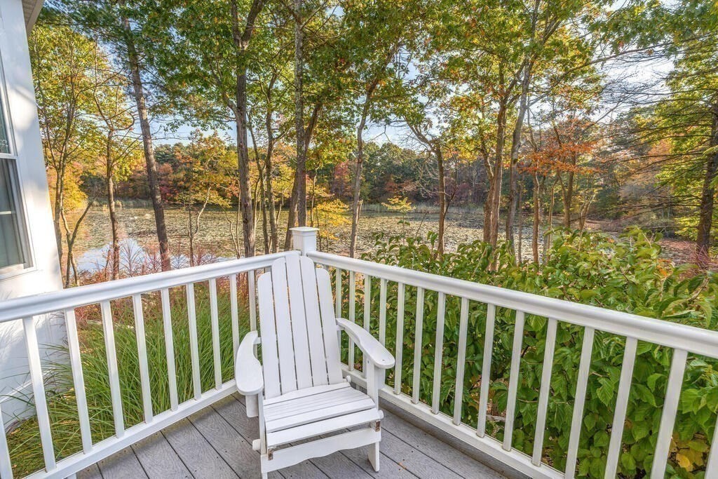 9 Kelly Way, Unit 9 Canton, MA 02021 - Photo 4 of 35 Gallery Image 4