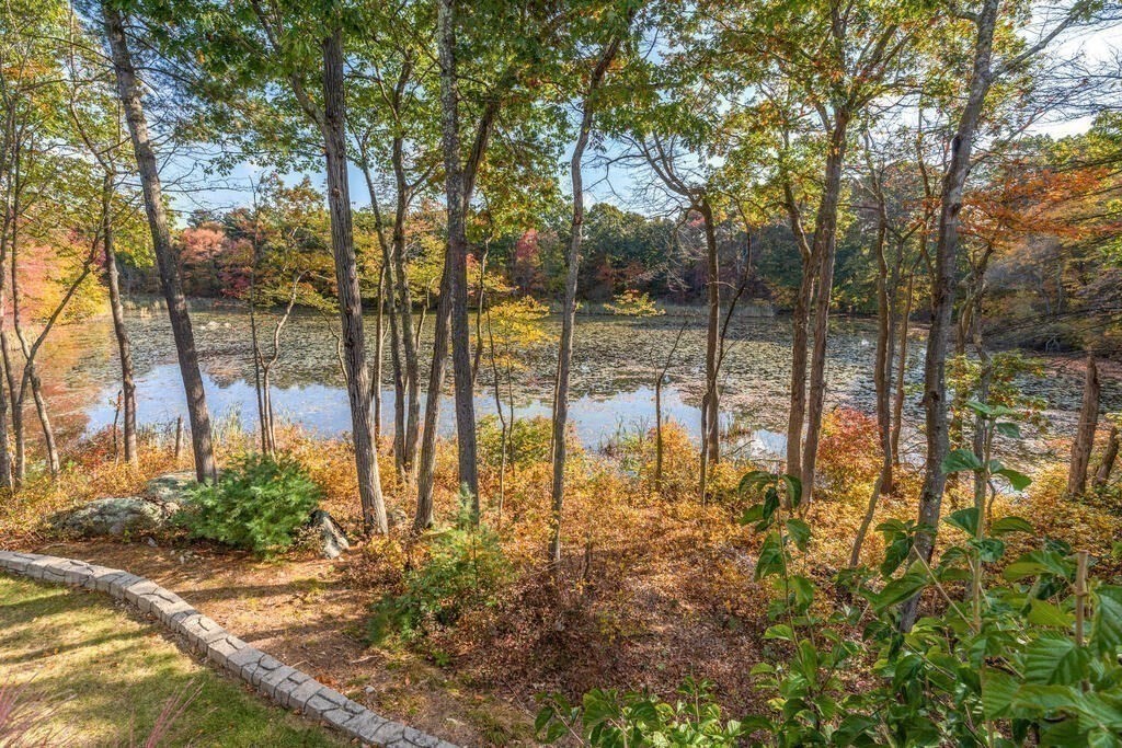 9 Kelly Way, Unit 9 Canton, MA 02021 - Photo 6 of 35 Gallery Image 6