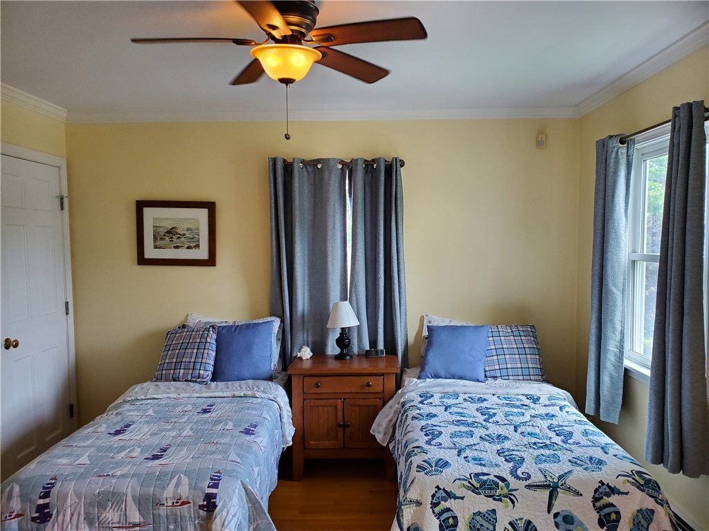4 Key Court Newport, RI 02840 - Photo 40 of 49 3rd bedroom