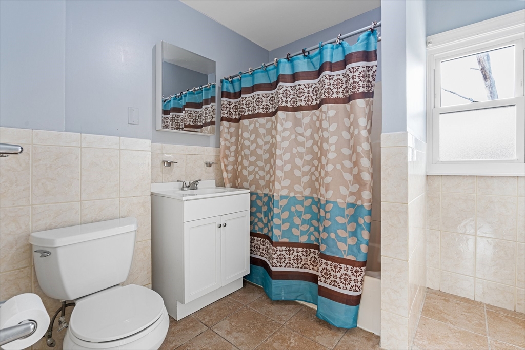 49 Prospect Street, Unit 2 Woburn, MA 01801 - Photo 7 of 16