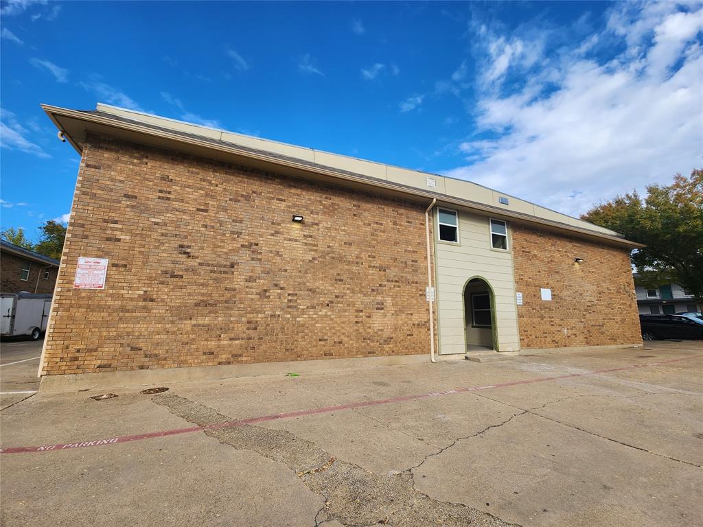 2404 Louise Street, Unit 4 Denton, TX 76201 - Photo 1 of 1